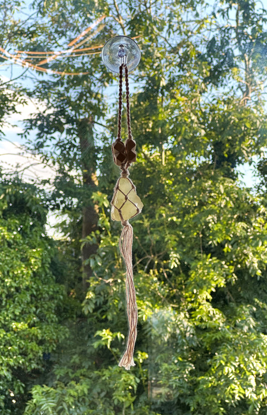 LILY LOVES... MACRAME HANGING CRYSTAL